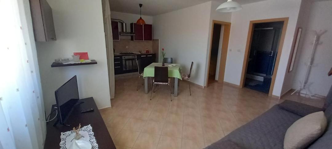 Apartments Buzleta Fažana Dış mekan fotoğraf
